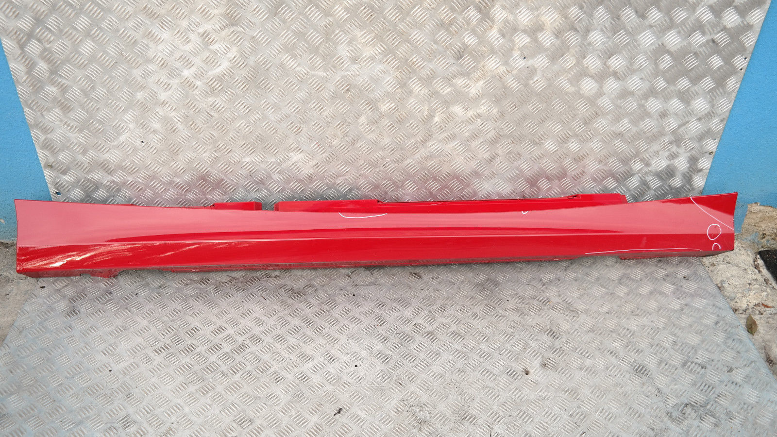 BMW E87 LCI Sill Strip Side Skirt Right O/S Karmesinrot Rot Red A61 0036144