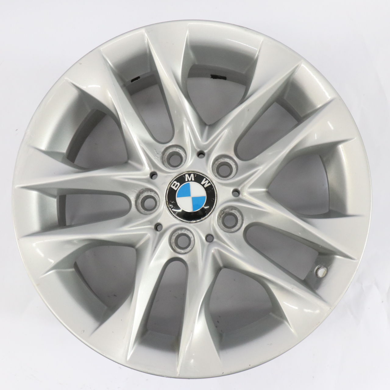 BMW X1 E84 Silberne Leicht metall felge 17" V-Speiche 621 ET:34 7,5J 6861846