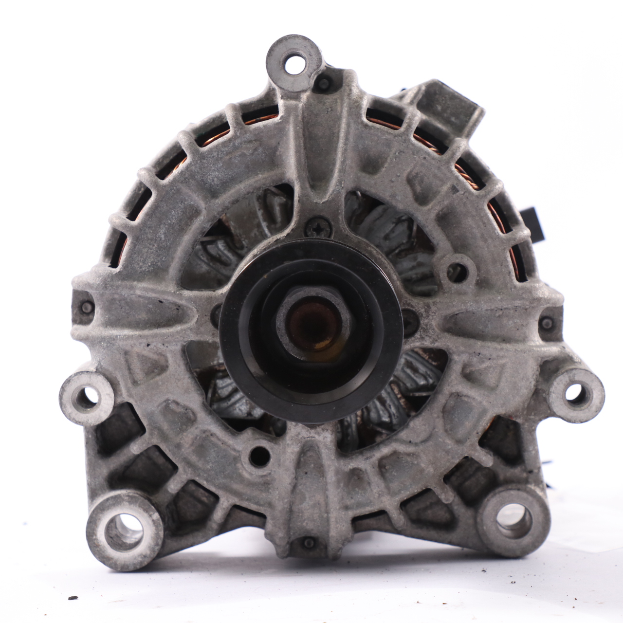 Alternator BMW G11 G12 LCI G20 G21 G30 G31 Alternator 250A Bosch 8571358