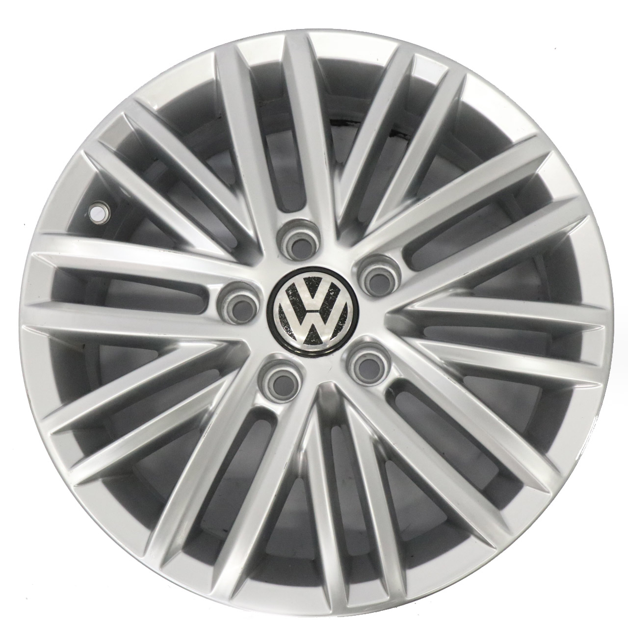 VW Volkswagen Caddy Silberne Leichtmetallfelge 16" 6J ET:50 2K5601025J