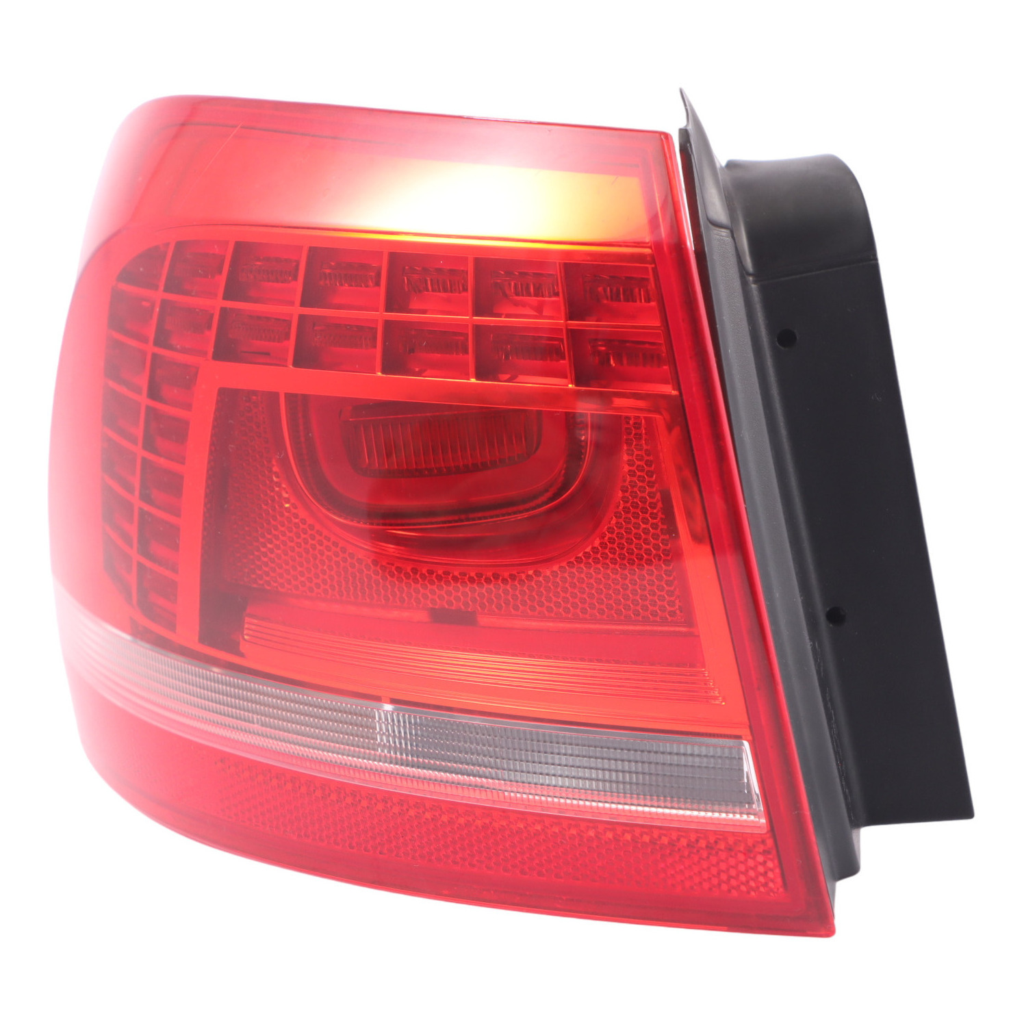 Volkswagen Passat B7 Rücklicht Lampe Trim Abdeckung Hinten Links 3AF945207B