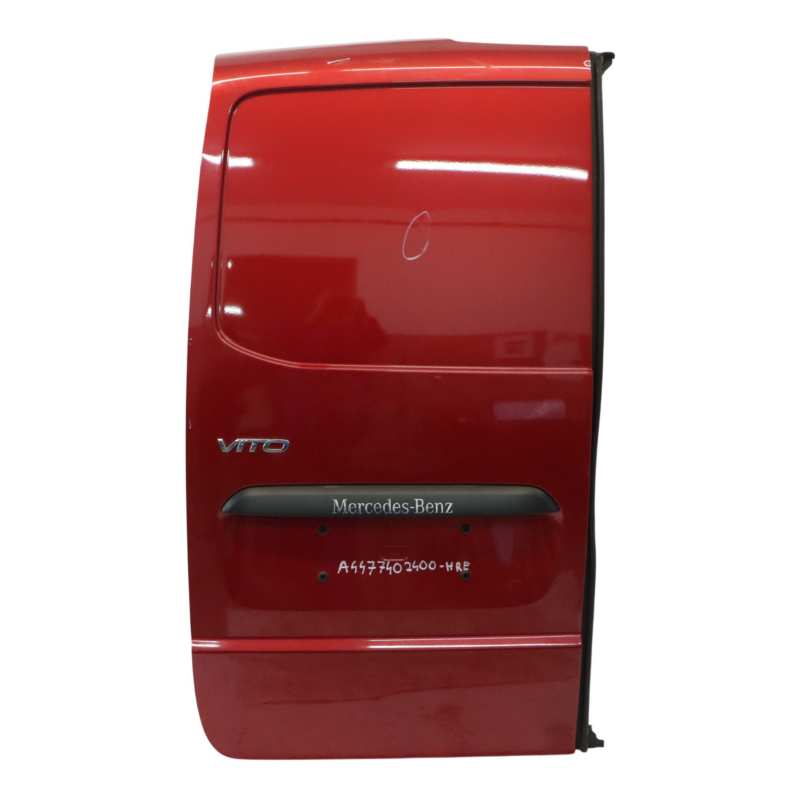 Mercedes W447 Door Rear Left N/S Boot Tailgate Door Hyacinth Red - 334