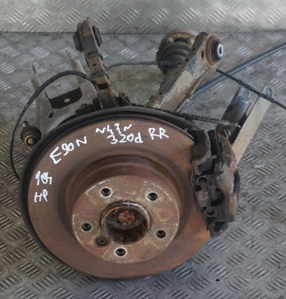 BMW 3 E90 LCI 320d N47N Rear Right O/S Suspension Leg Wheel Carrier Brake Disc