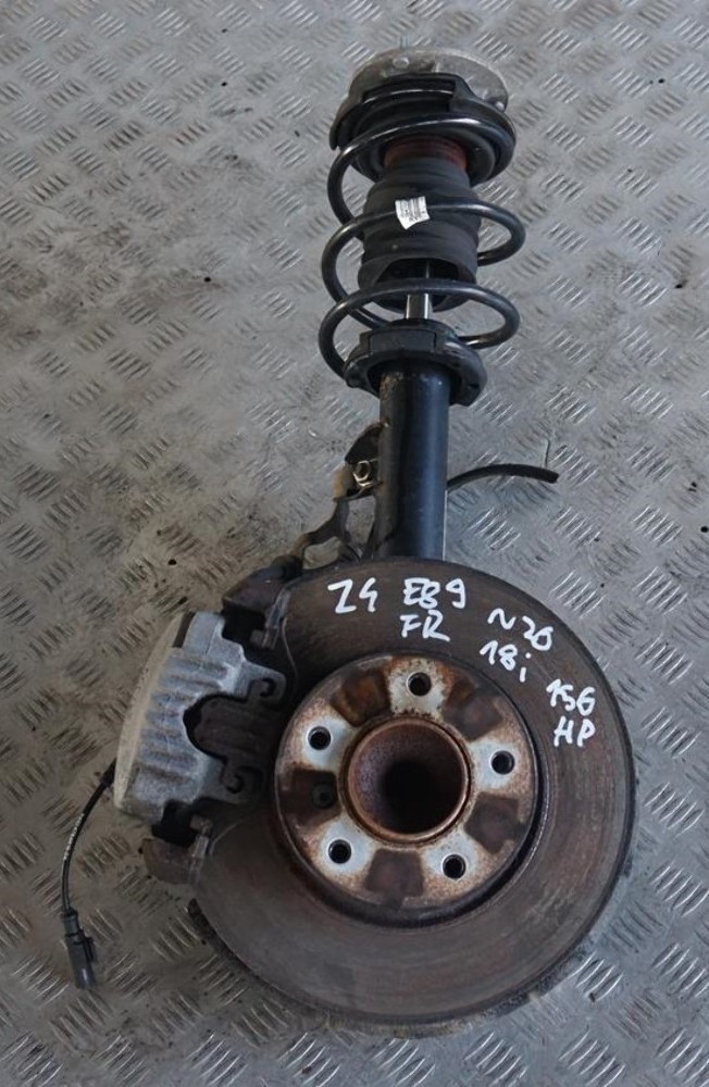 BMW Z4 Series E89 18i Roadster Front Right O/S Suspension Leg Brake Axle Disc