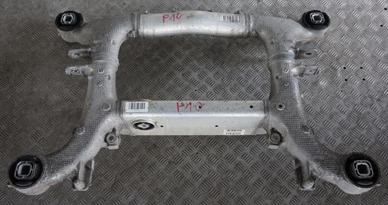 BMW F10 F11 Rear Axle Carrier Subframe Suspension Cradle 6798545