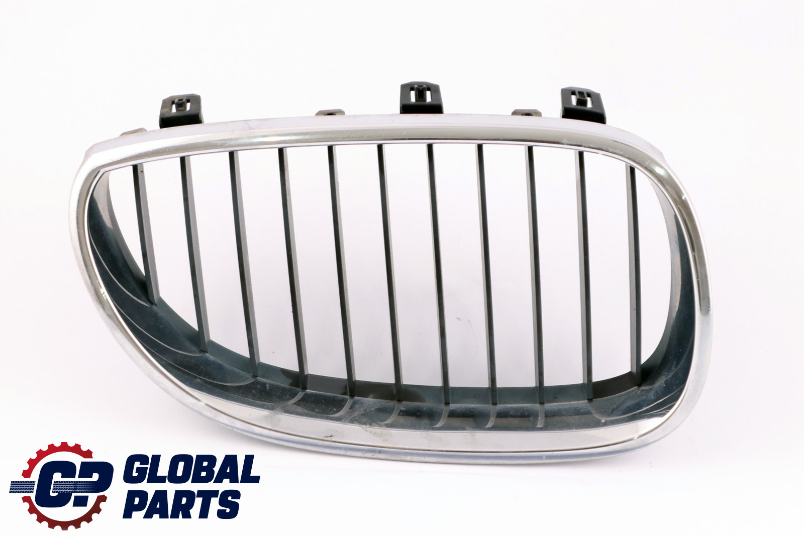 BMW E60 E61 Kratka Grill Prawy Przód 7027062