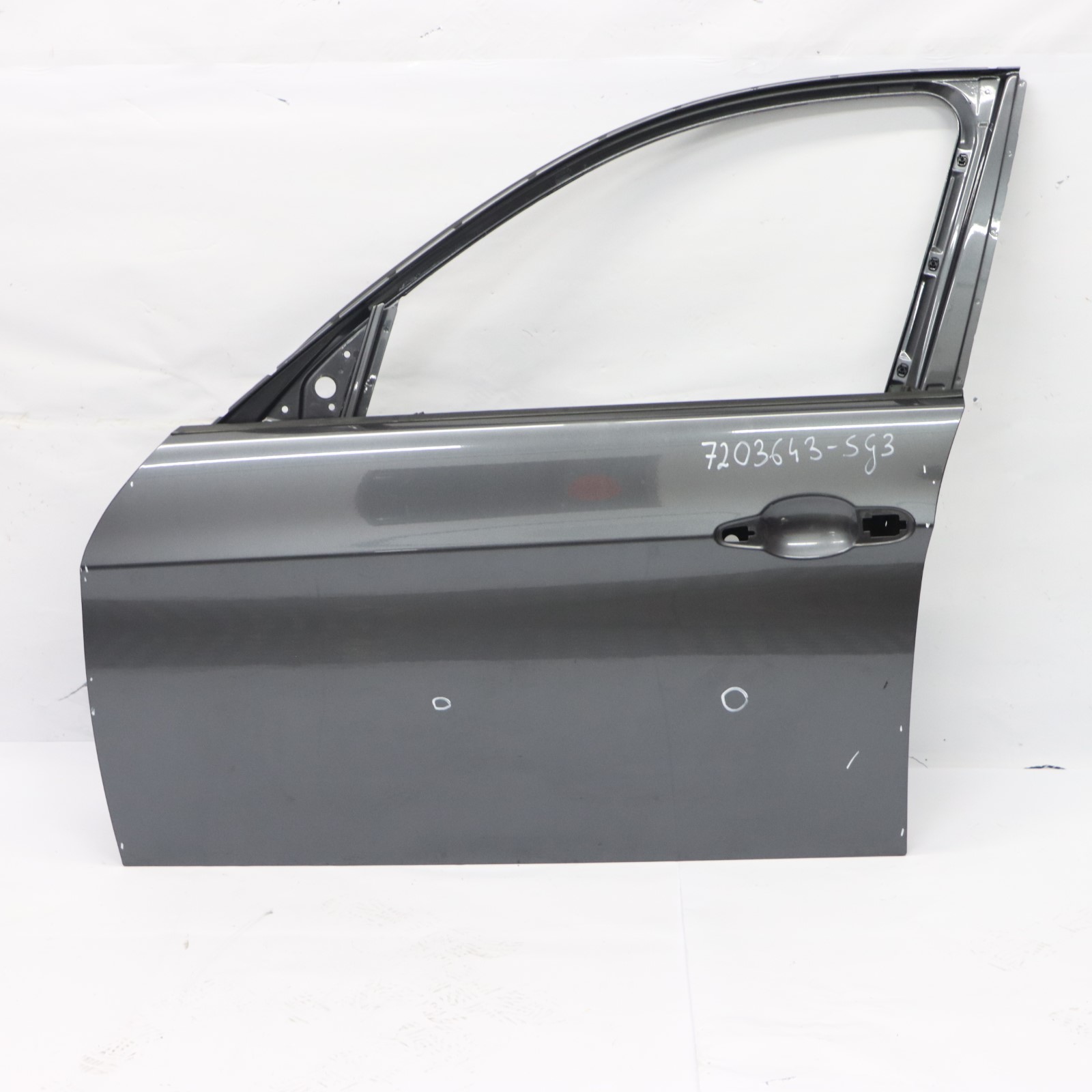 BMW E90 E91 Door Front Left N/S Sparkling Graphite Metallic - A22