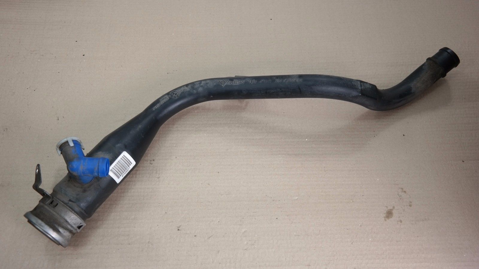 BMW X3 Series E83 E83N LCi Plactic Fuel Filler Pipe 6758612 16116758612