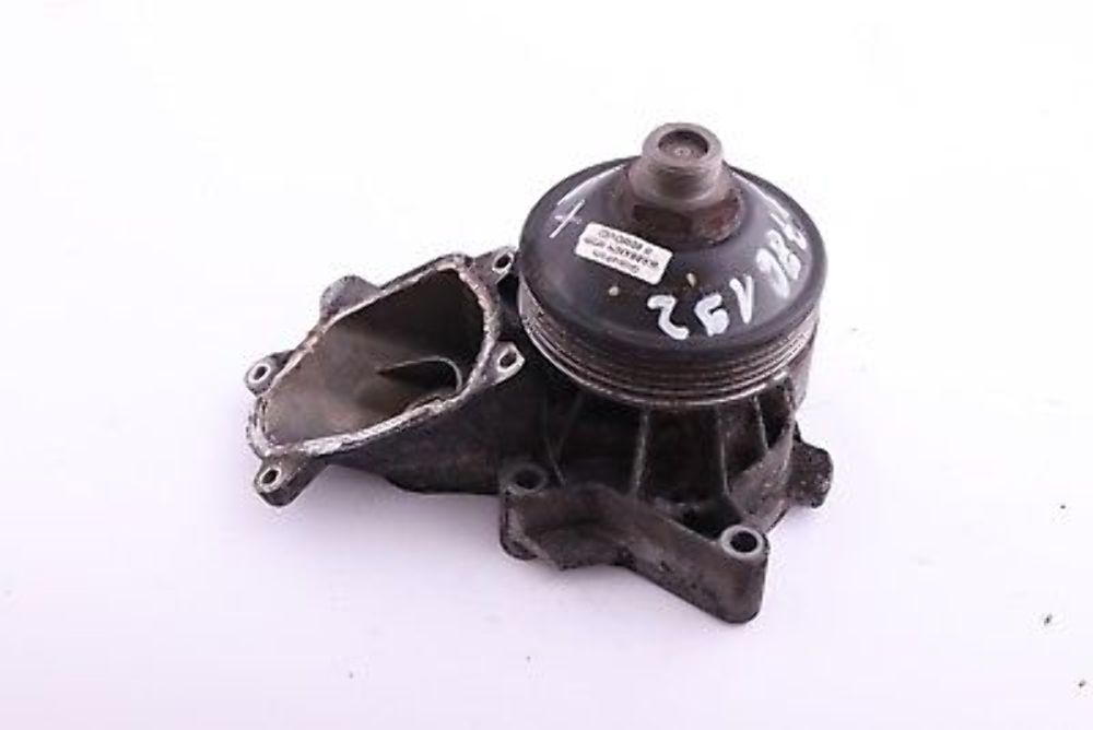 BMW 3 5 7 X5 Series E38 E39 E46 E53 M57 Coolant Water Pump Mechanical 2354055