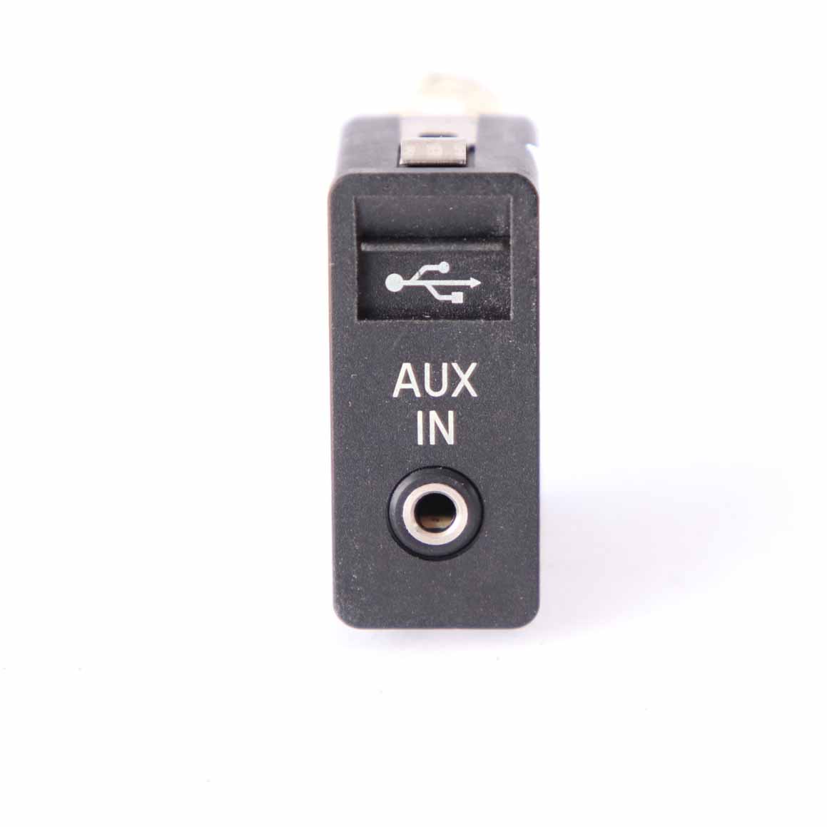 BMW E60 E87 E90 Port Gniazdo AUX USB 9129651