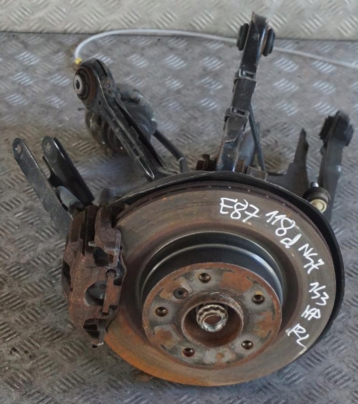 BMW 1 Series E87 LCI 118d N47 Rear Left N/S Suspension Leg Axle Brake Disc