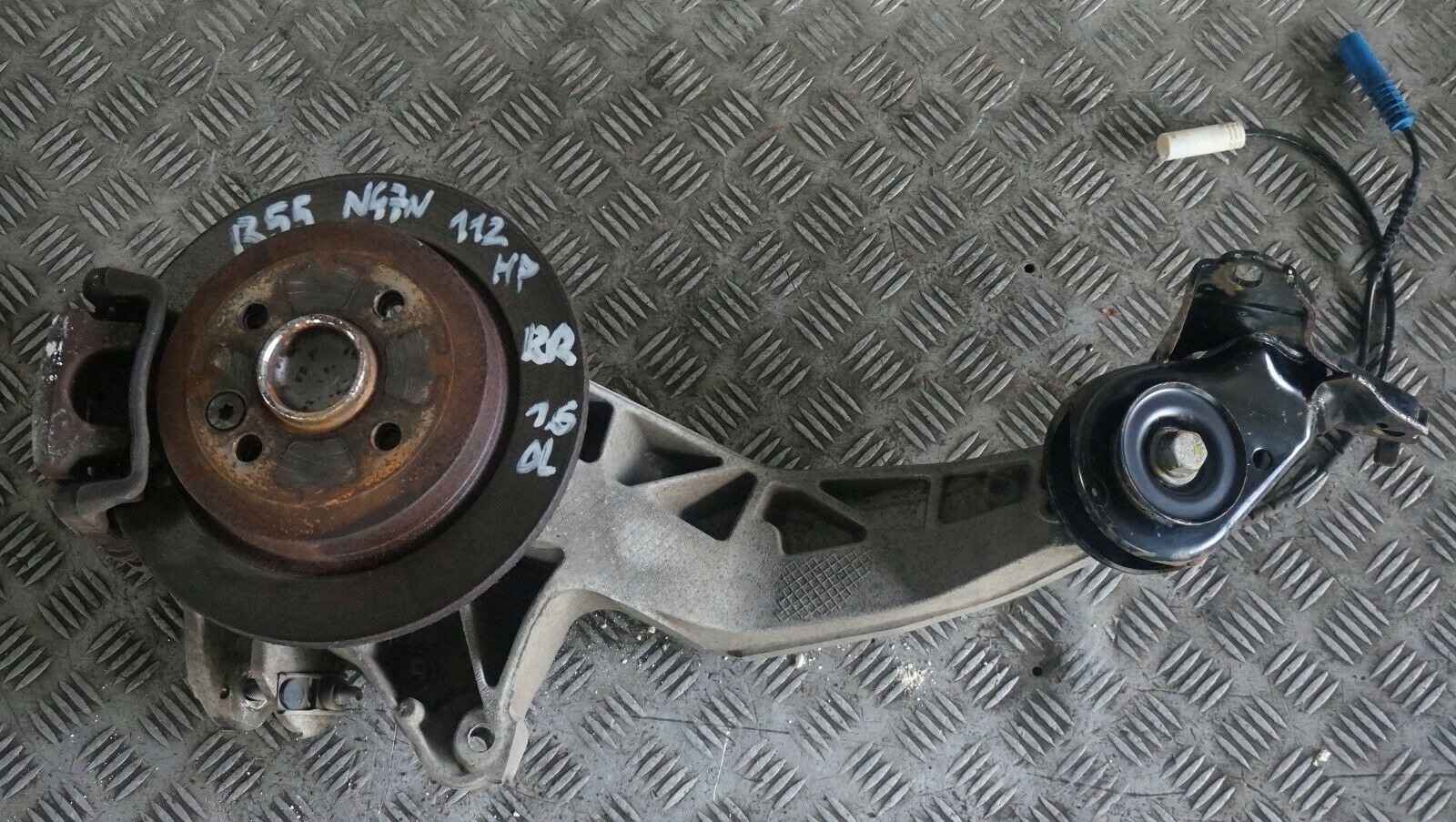 Mini Clubman R55 D N47N Längslenker Radnabe Bremsscheibe Hinten Rechts