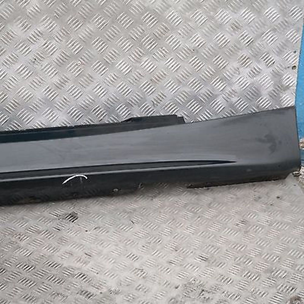 BMW 1 SERIES E87 Sill strip side skirt right O/S Black Sapphire Metallic - 475