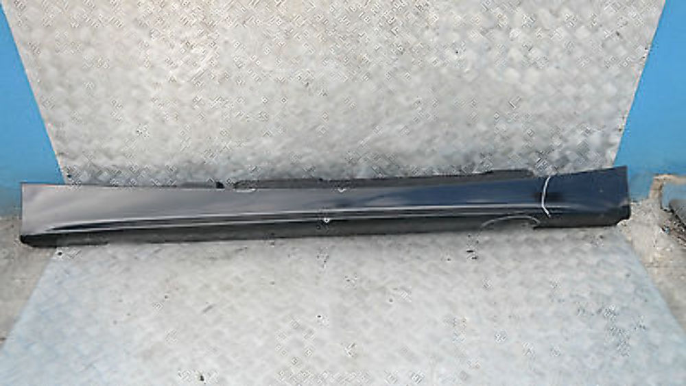 BMW 1 SERIES 5 E87 Sill strip side skirt right O/S BLACK 2 SCHWARZ II - 668