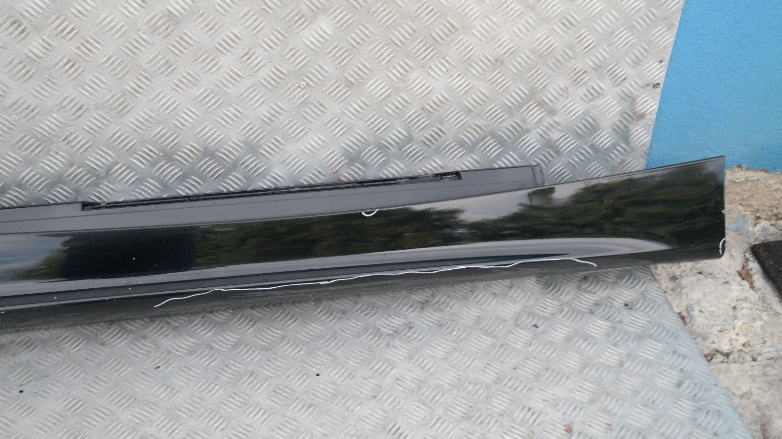 BMW 1 SERIES 7 E87 Sill strip side skirt right O/S BLACK 2 SCHWARZ II - 668