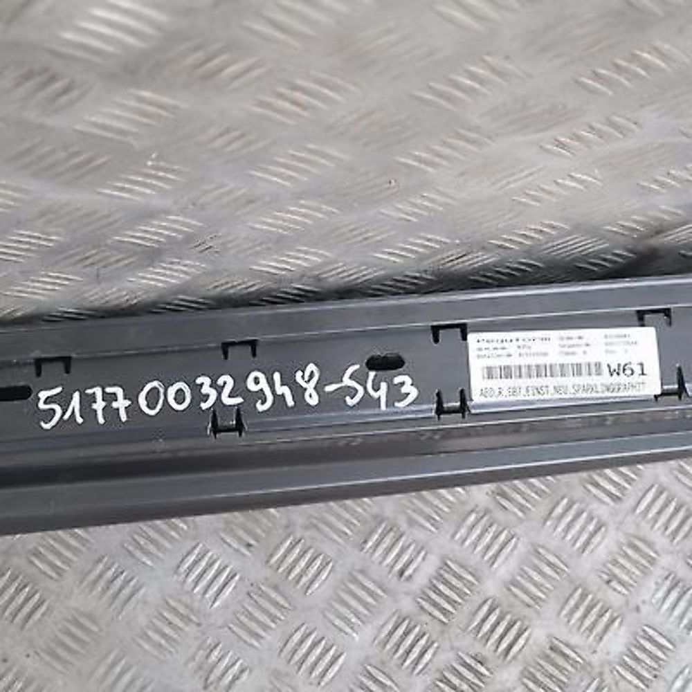 BMW 1 SERIES 3 E87 Sill strip Side Skirt Right O/S Sparkling Graphite Metallic