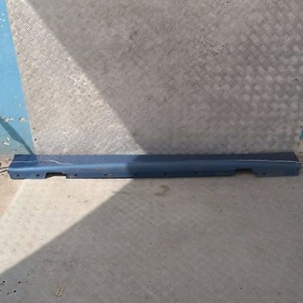 BMW 1 SERIES E87 Sill Strip Side Skirt Right O/S Sydneyblau Sydney Blau Blue A19