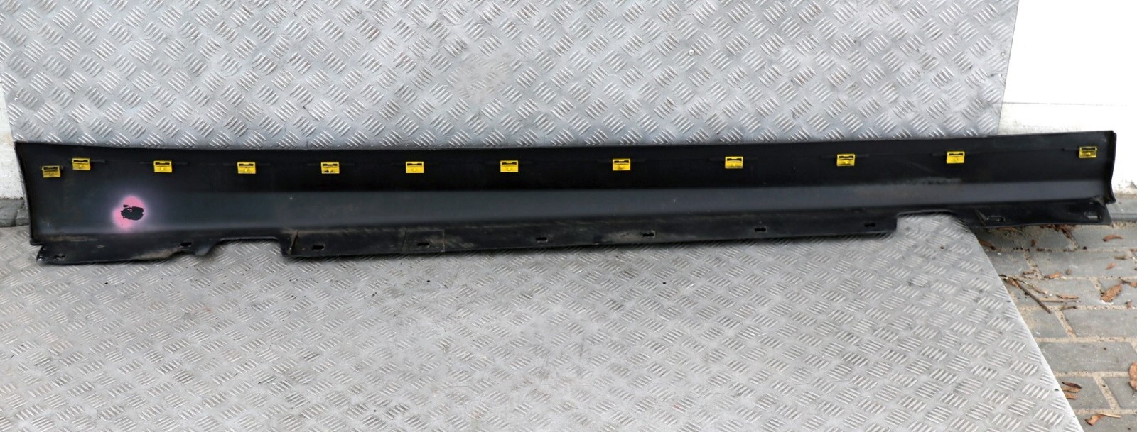 BMW 3 SERIES E90 E91 Sill strip side trim skirt left N/S Black Sapphire Metallic