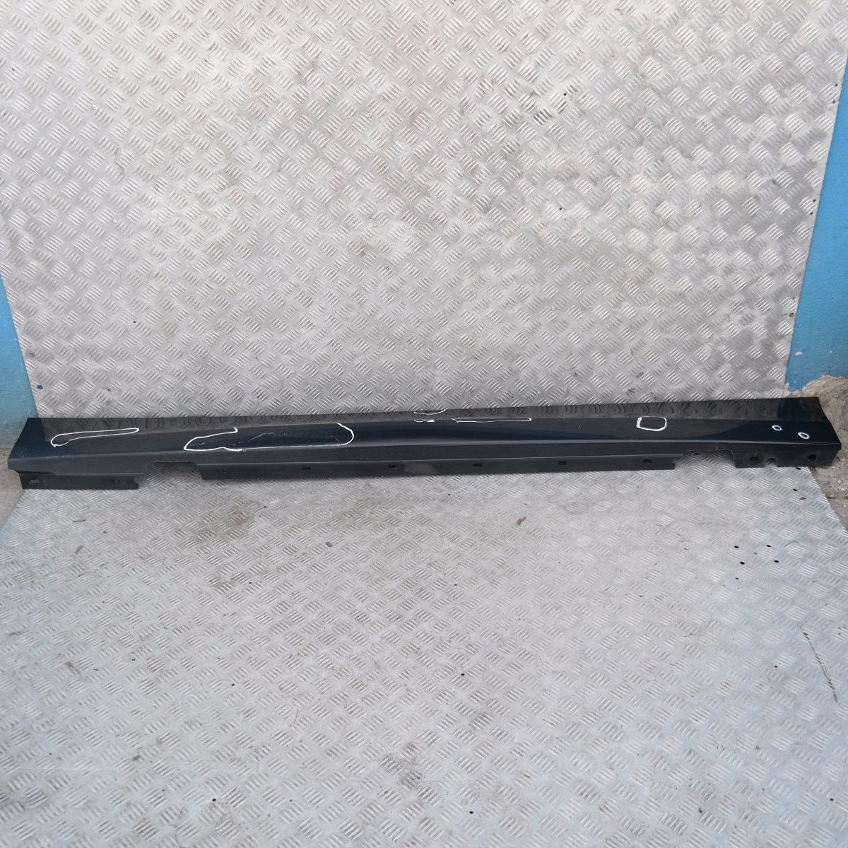 BMW 1 SERIES E87 LCI E87N Sill Strip Side Skirt Left N/S Schwarz 2 Black II 668