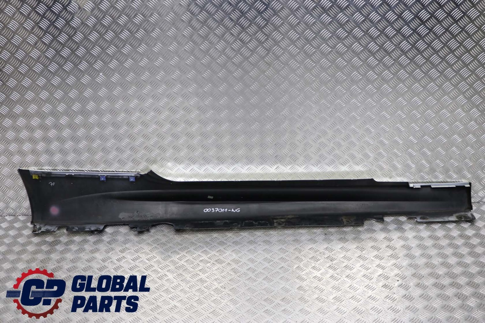 BMW 3 E93 M3 Convertible Sill Strip Side Skirt Left N/S White Gold