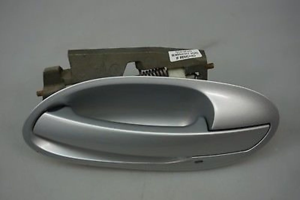 BMW 7 Series E65 E66 E67 Outer Door Opener Left N/S Titansilber Metallic Silver