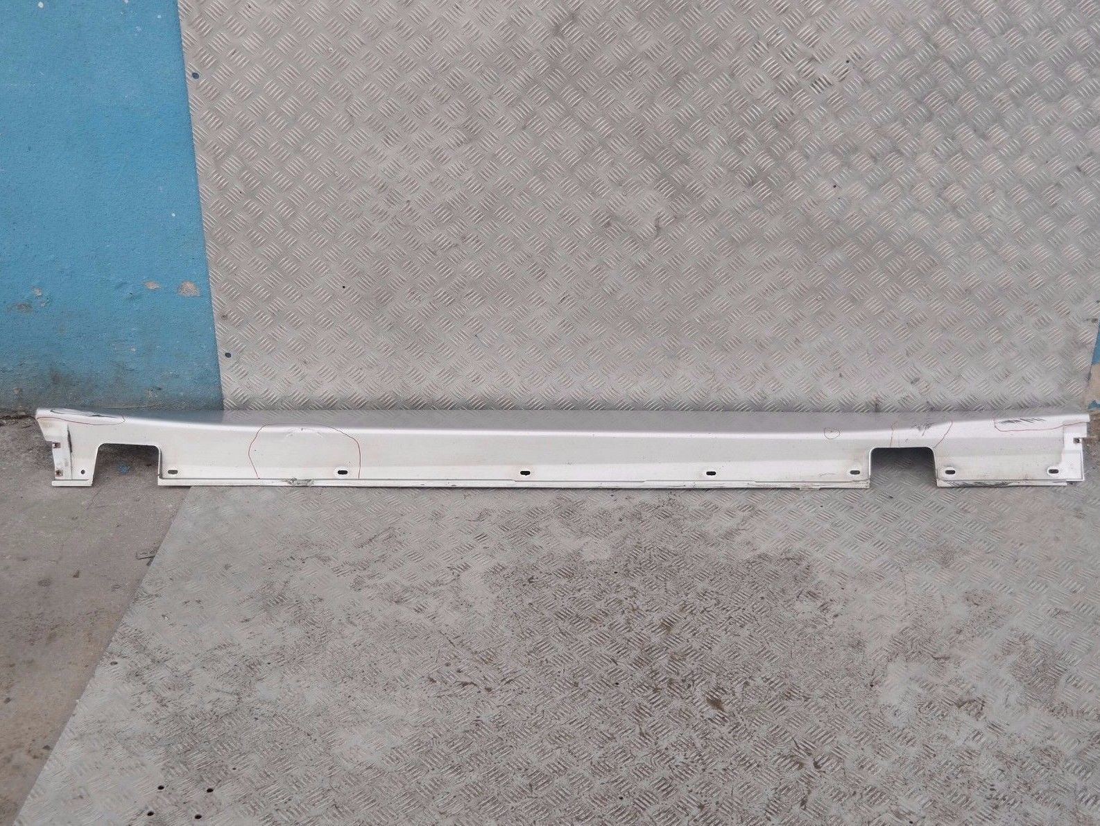 BMW 5 Series E60 E61 Door Sill Side Cover Skirt Right O/S Titansilber Silver 354