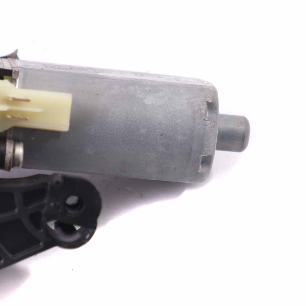 Mercedes W212 Sitz motor vorne links Verstellung Antrieb Aktuator 0390203368