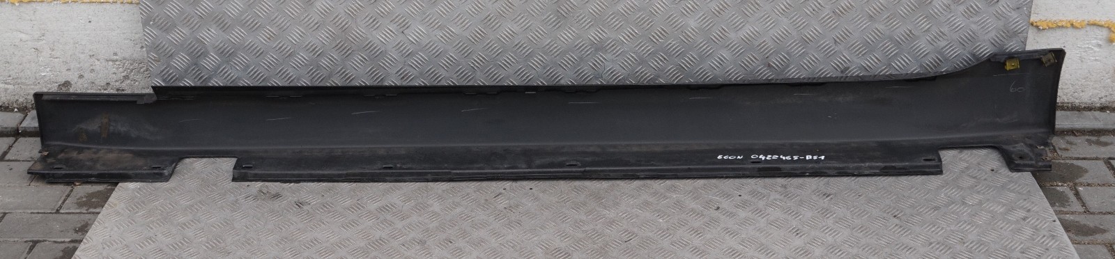 BMW 5 Series E60N E61N LCi 1 Door sill cover side skirt right O/S Black Sapphire