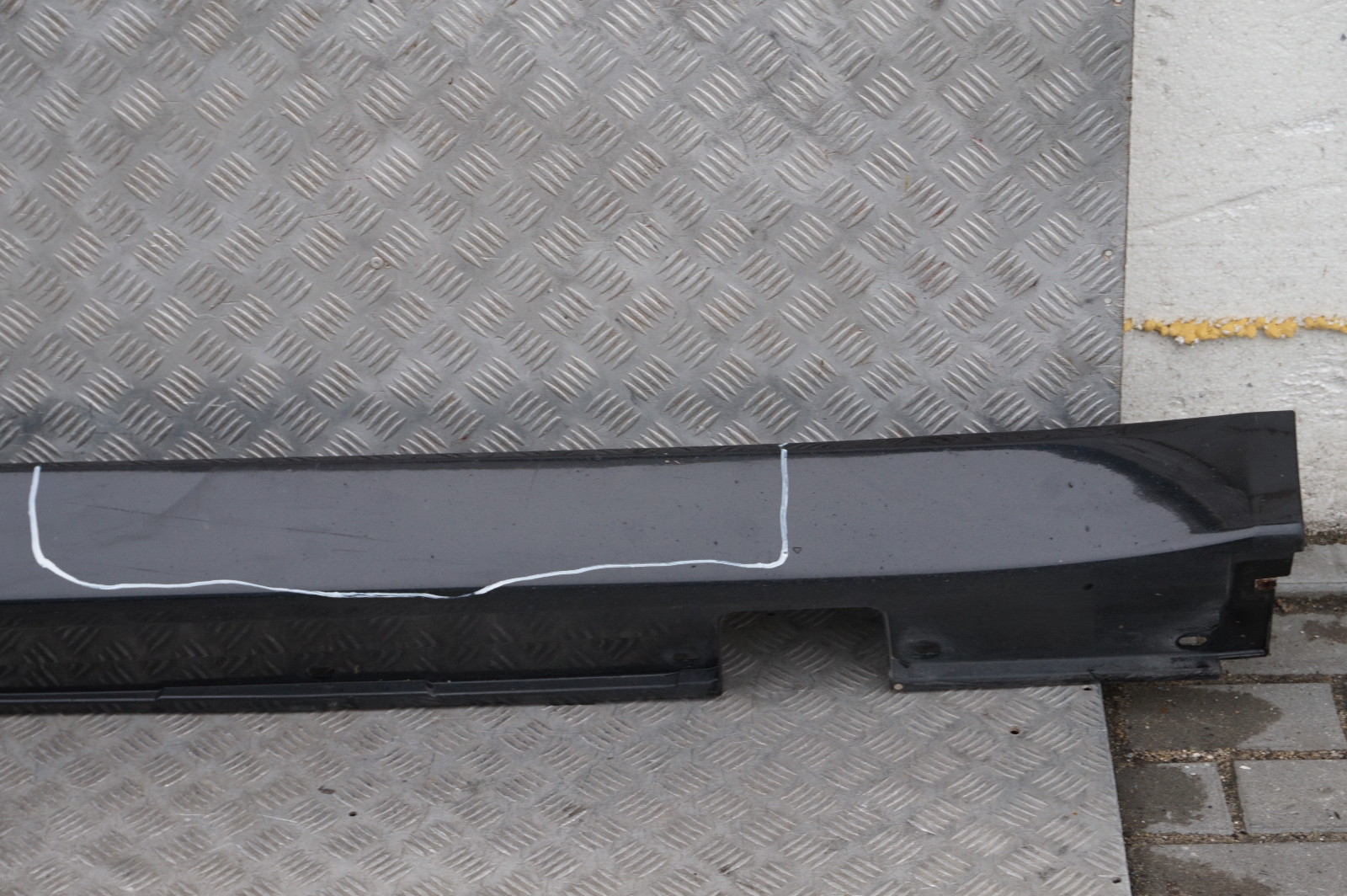 BMW 5 Series E60N E61N LCi 1 Door sill cover side skirt right O/S Black Sapphire