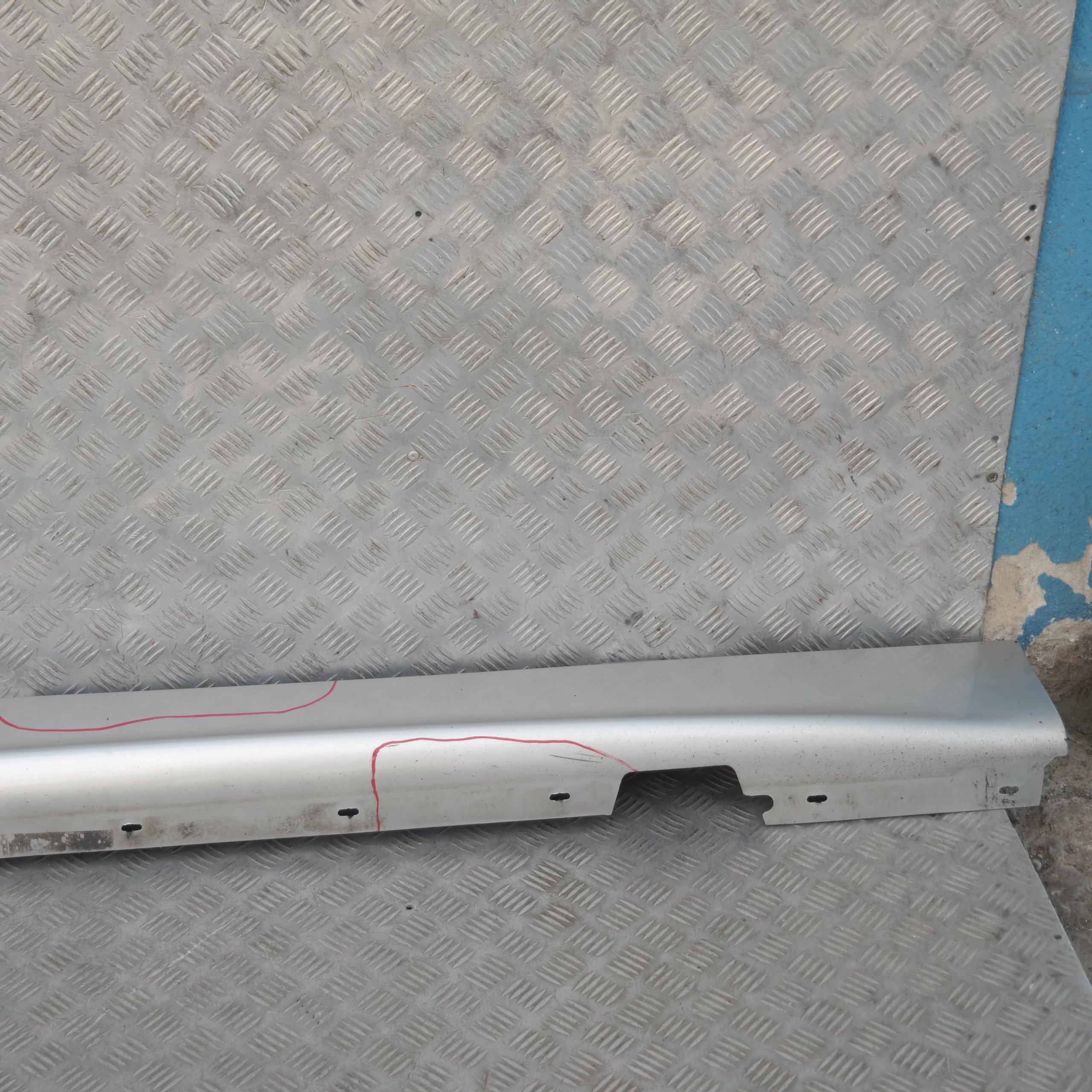 BMW 1 SERIES 15 E87 Sill Strip Side Skirt Right O/S Titansilber Silver Metallic