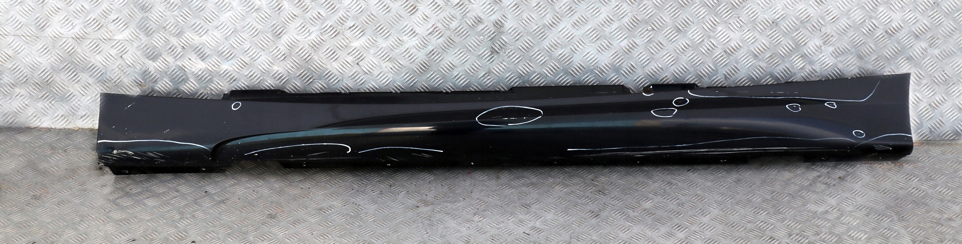 £BMW 1 SERIES E87 E87N M SPORT Sill Strip Side Skirt Left N/S Black Sapphire