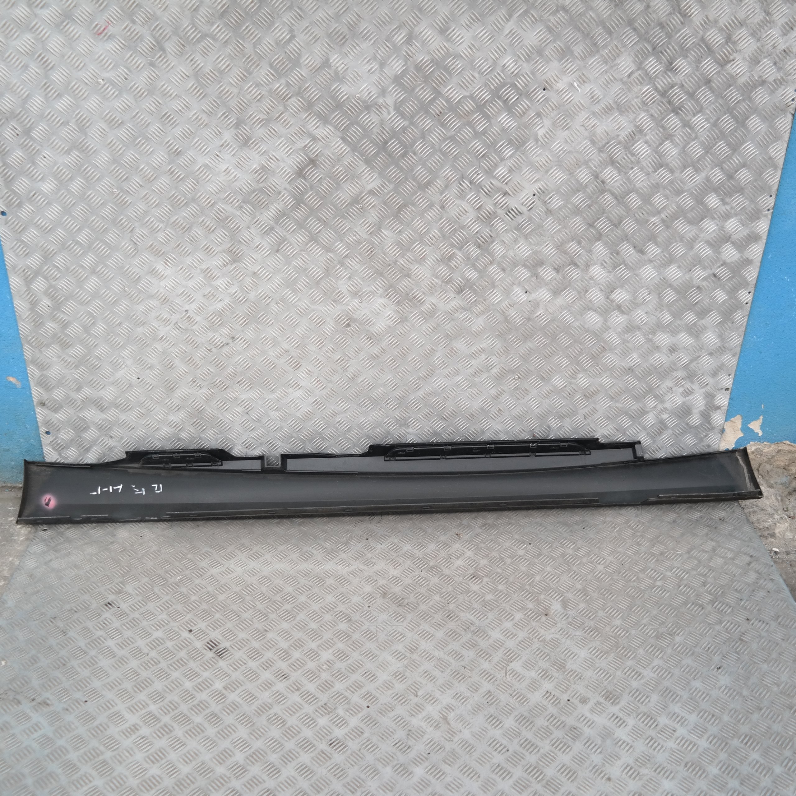 BMW 1 SERIES E87 LCI Sill Strip Side Skirt Left N/S Black Sapphire Metallic 475