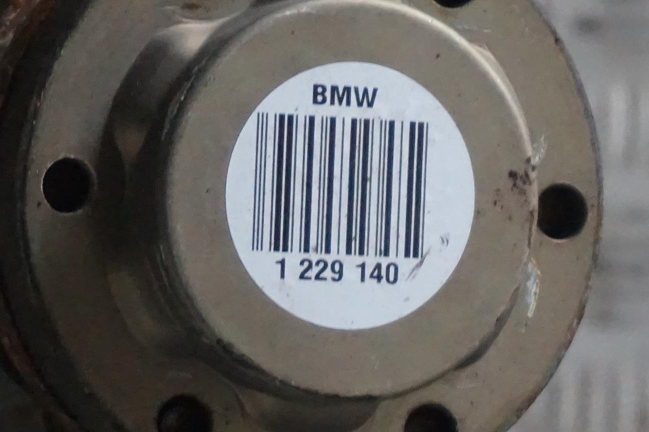 BMW 5 E39 Saloon 520i M52 Rear Right O/S Suspension Leg Brake Wheel Hub Axle