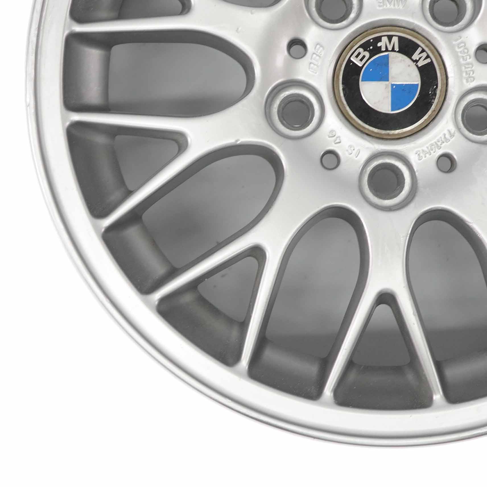 BMW E36 E46 Silberne Leichtmetallfelge 16" Kreuzspeiche 42 7J ET:46 1095058