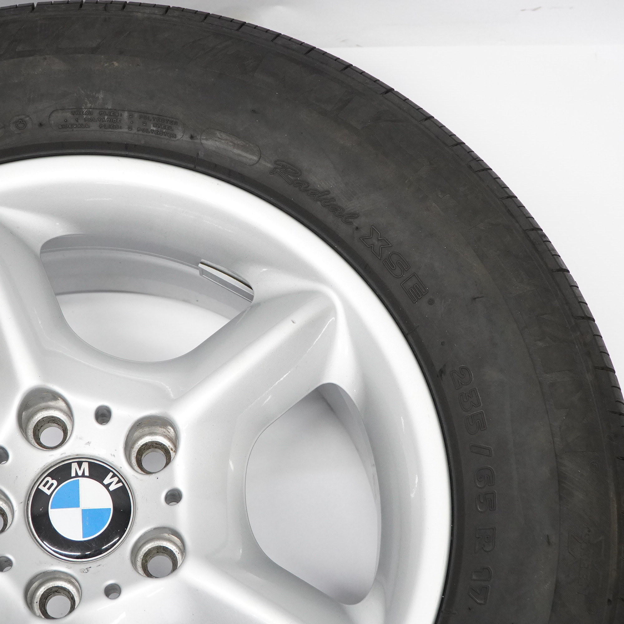 BMW X5 E53 Leichtmetallfelge 17" 7,5J ET:40 Reifen 235/65 R17 Sternspeiche 57