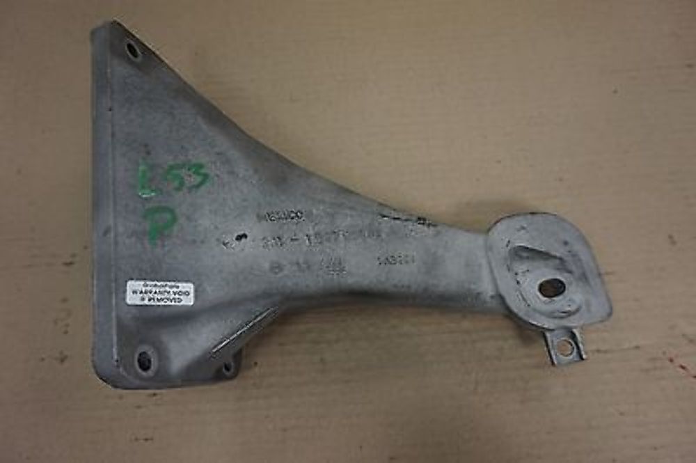 BMW X5 E53 3.0i M54 Engine Supporting Bracket right O/S 1097000