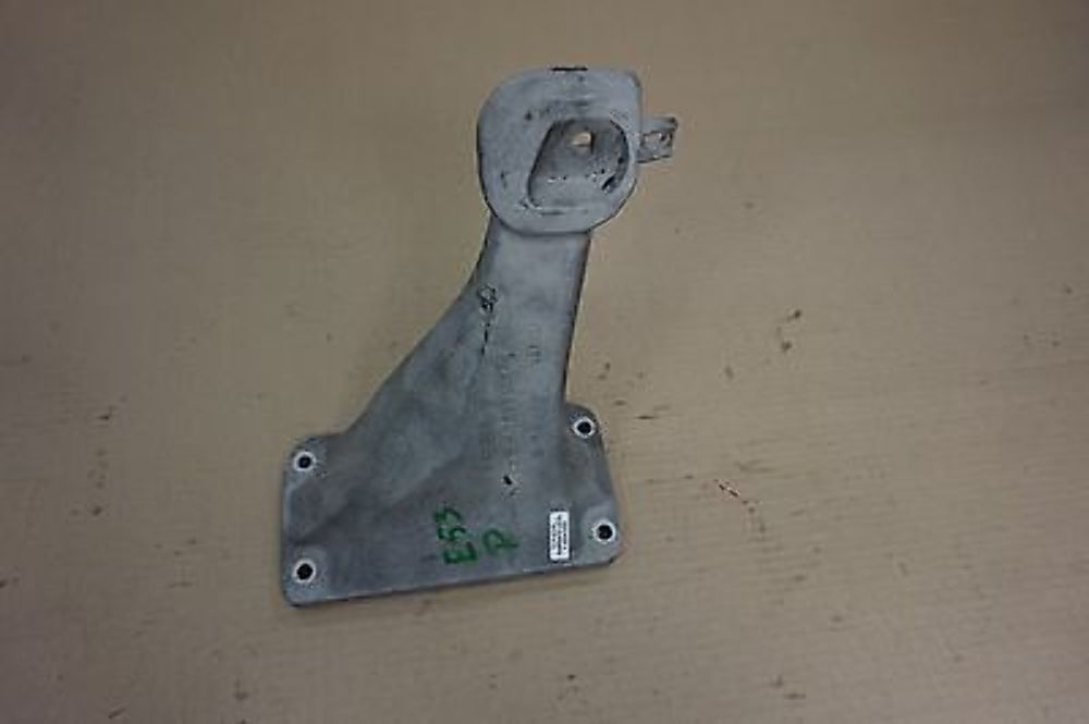 BMW X5 E53 3.0i M54 Engine Supporting Bracket right O/S 1097000