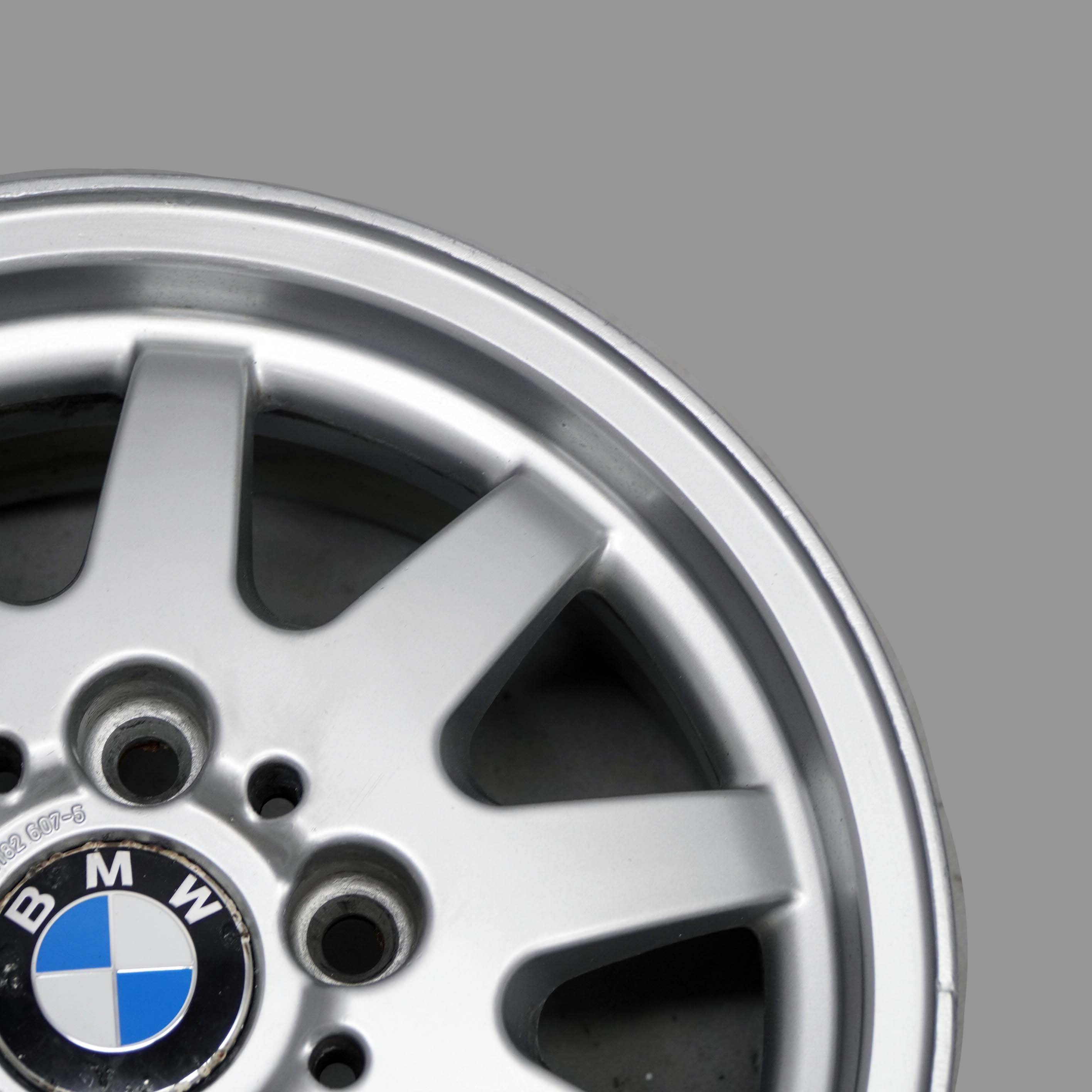 BMW 3 er E36 E46 Silber Alu Felge Alufelge 15" 7J ET:47 Styling 28 1182607