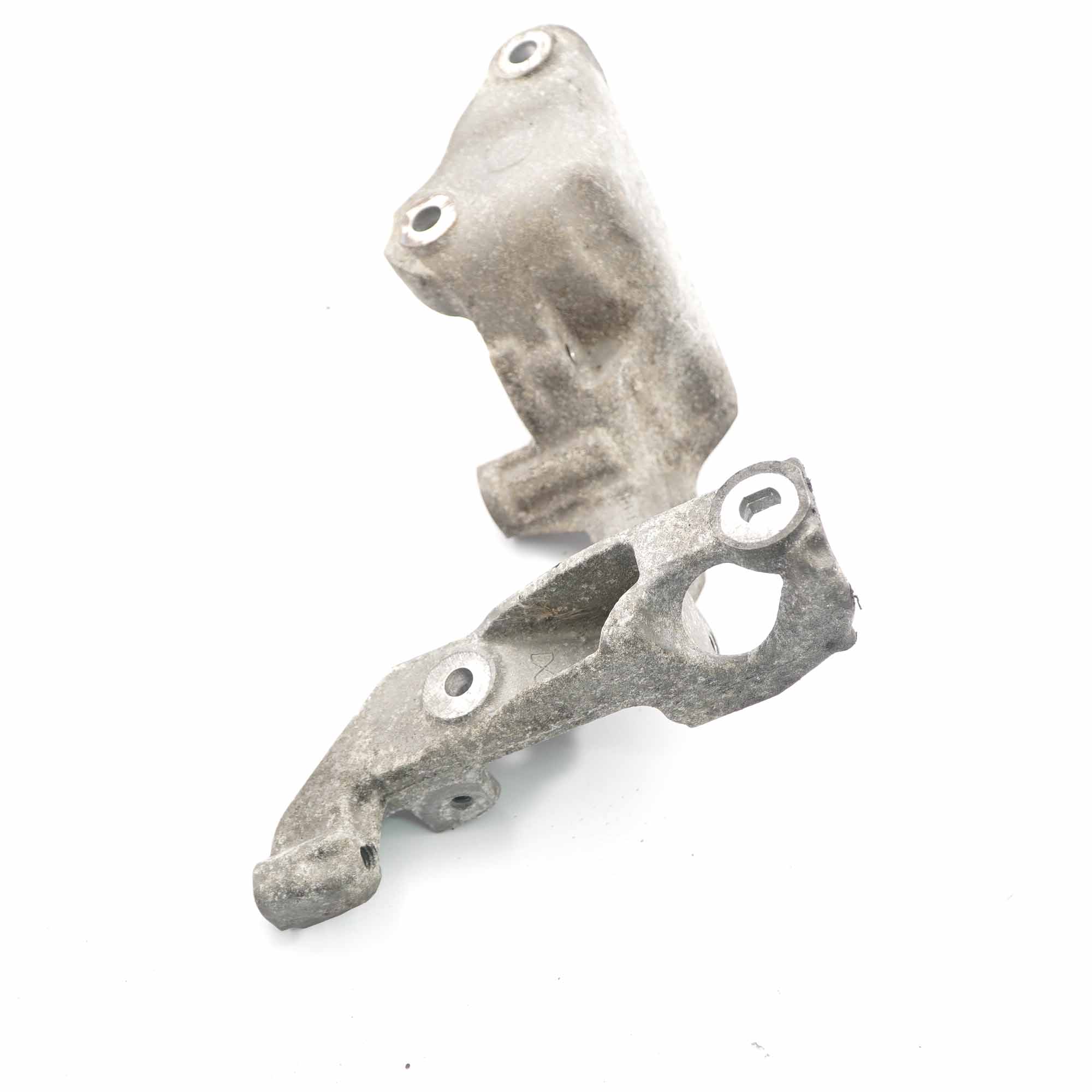 Renault Trafic III Opel Vivaro B 2.0 DCi Engine Support Mount Bracket 147174072R