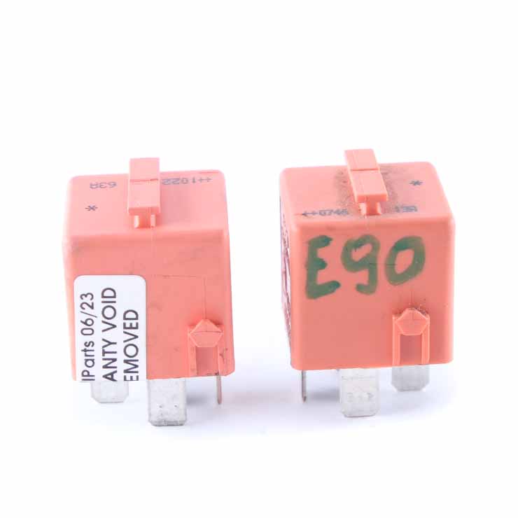 BMW E60 E81 E87 E90 E91 X3 E83 Relay Changer Make Contact Salmon Red Set 1742690