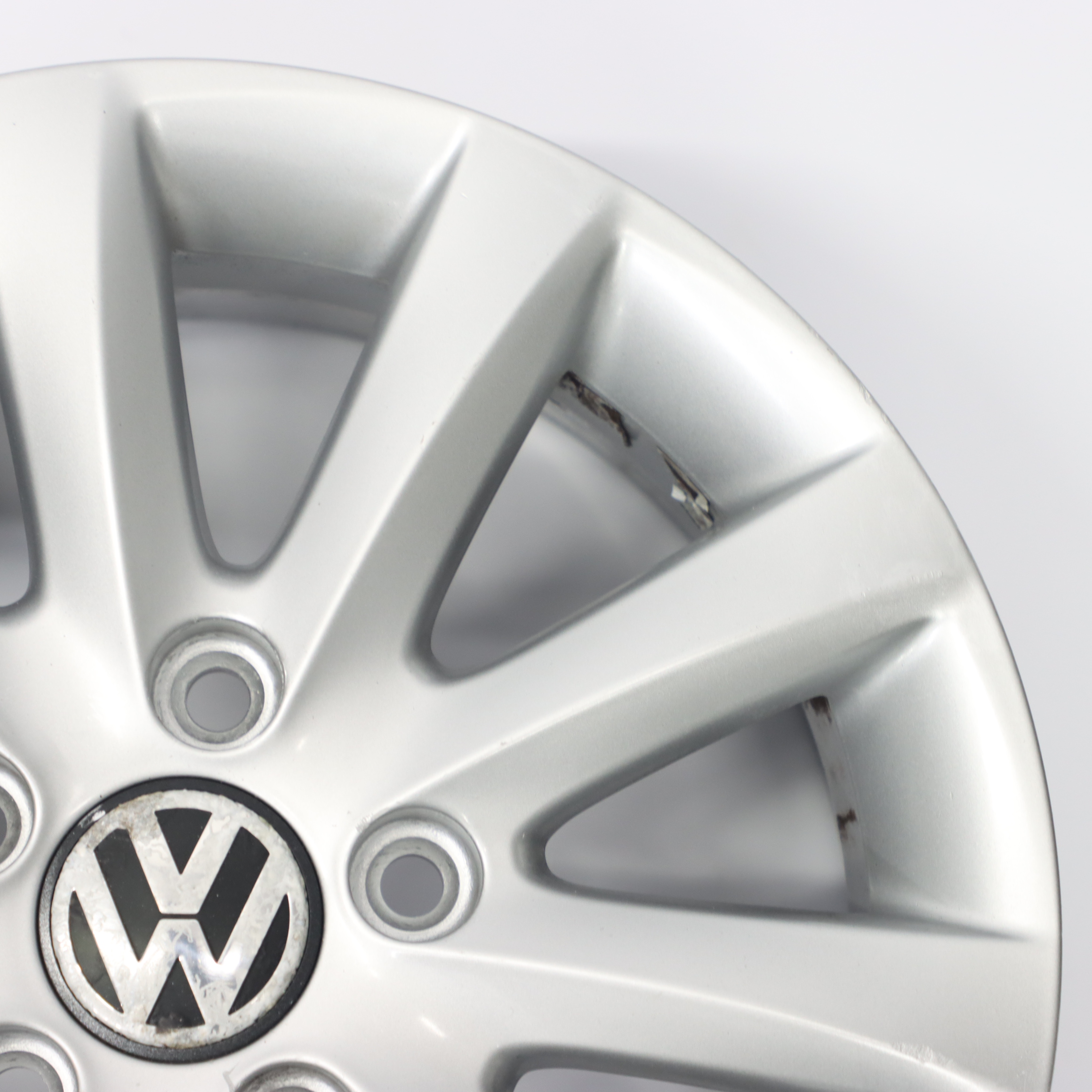 VW Volkswagen Golf 5 Silberne Leicht metall felge 15" ET:50 6,5J 1K0601025CA