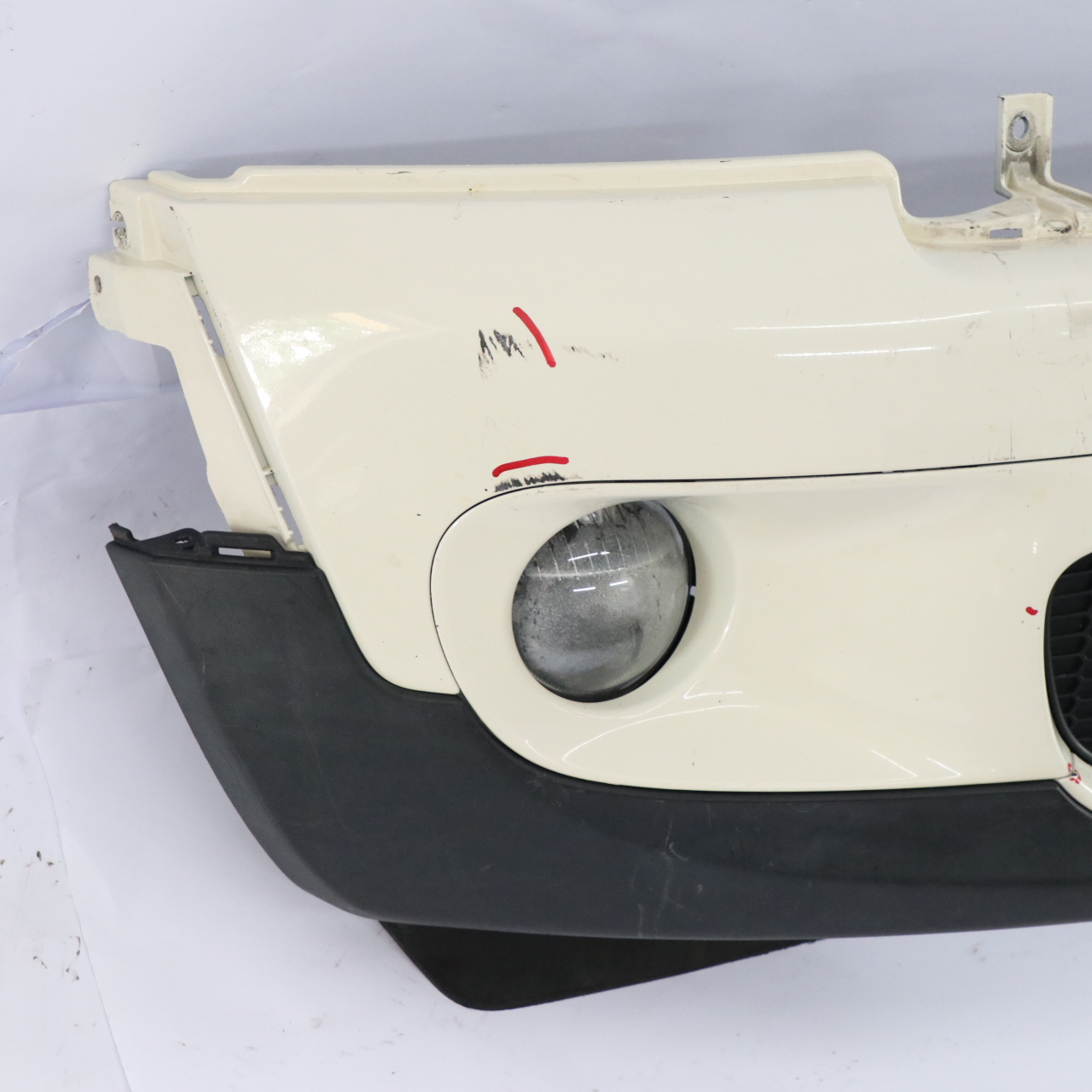 Mini R55 R56 Front Bumper Trim Panel Pepper White - 850