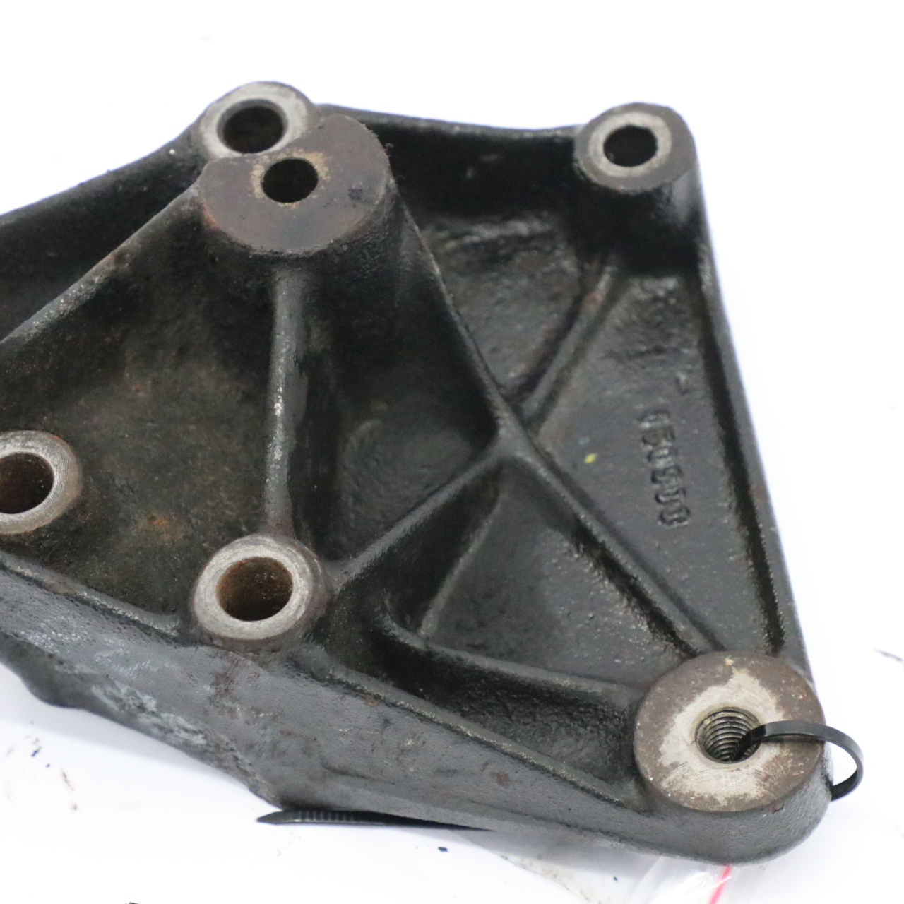 Halterung Gurtstraffer Volkswagen LT 35 2.5 TDI Halterung 074145169C