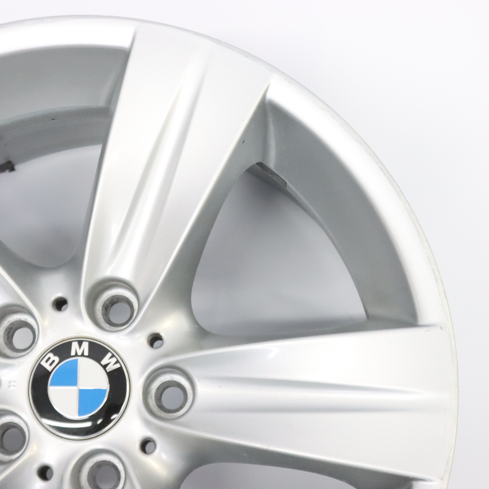 BMW E90 E91 E92 E93 Hinterrad Alufelge 18" Sternspeiche 189 8,5J ET:37 6768859