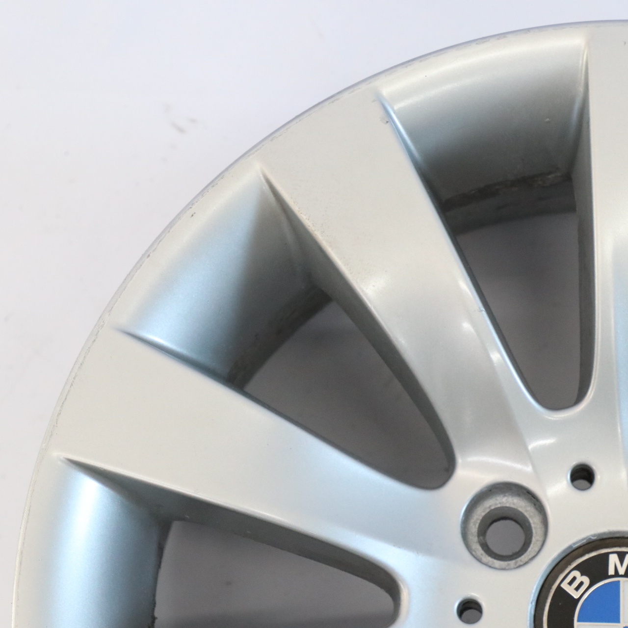 BMW 5 er E60 E61 Alu Felge Alufelge 17" Radiale Speiche 244 7,5J ET:20 6777347