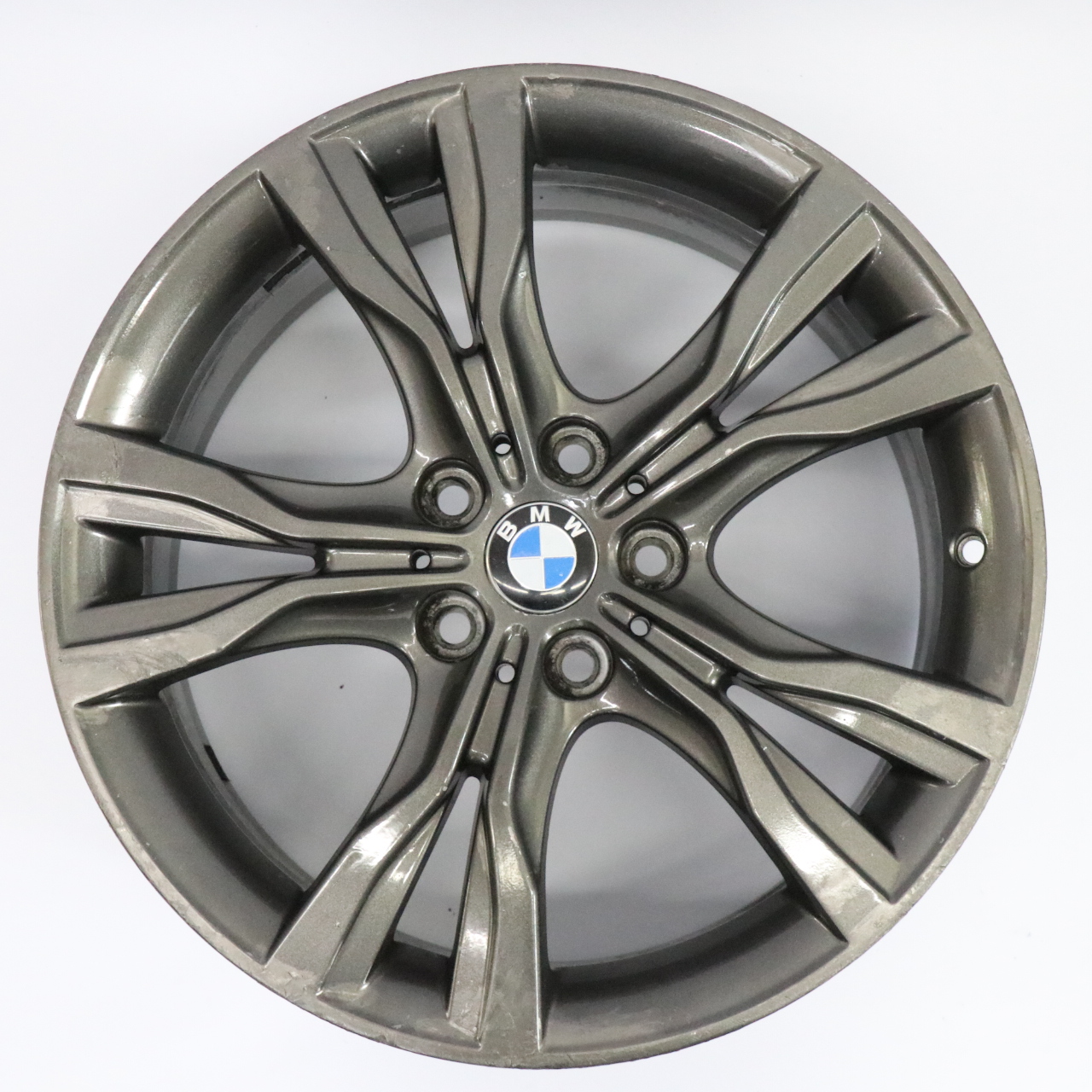 BMW F45 F46 Jante en alliage gris ferrique 18" Y Spoke 484 ET:57 8J 6855093