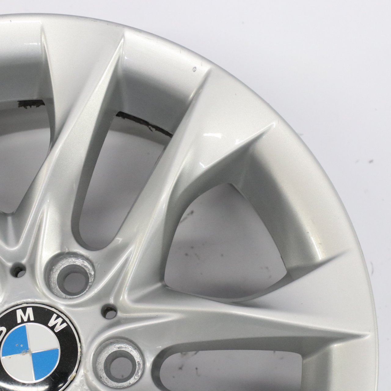 BMW X1 E84 Silver Alloy Wheel Rim 17" V Spoke 621 ET:34 7,5J 6861846