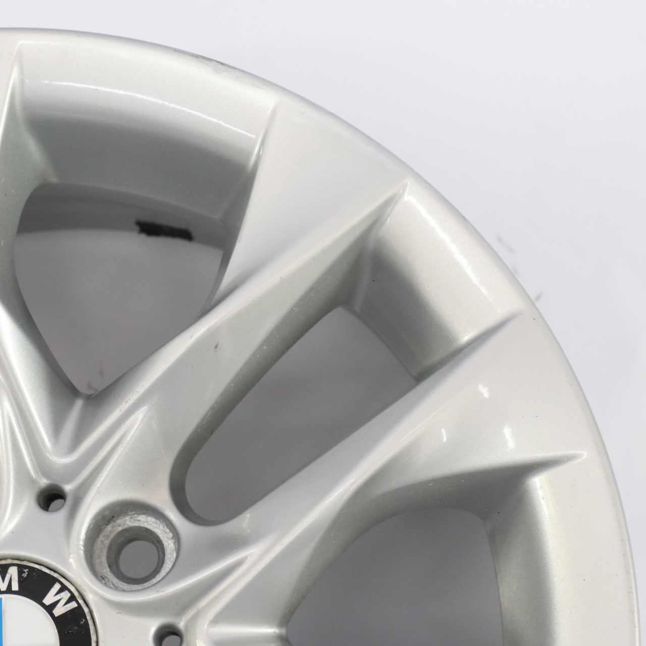 BMW X1 E84 Jante en alliage argenté 17" V Spoke 621 ET:34 7,5J 6861846