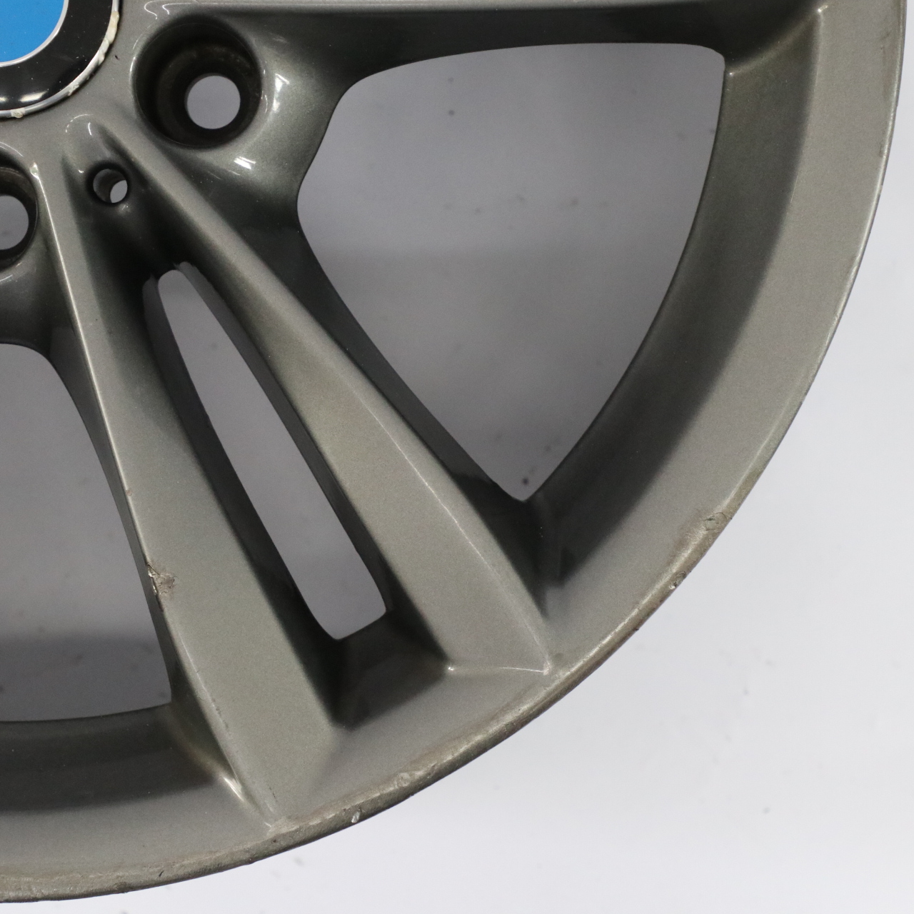 BMW F30 F31 F34 LCI Grau Leicht metall felge 18" V-Speiche 658 8J ET:34 6866306