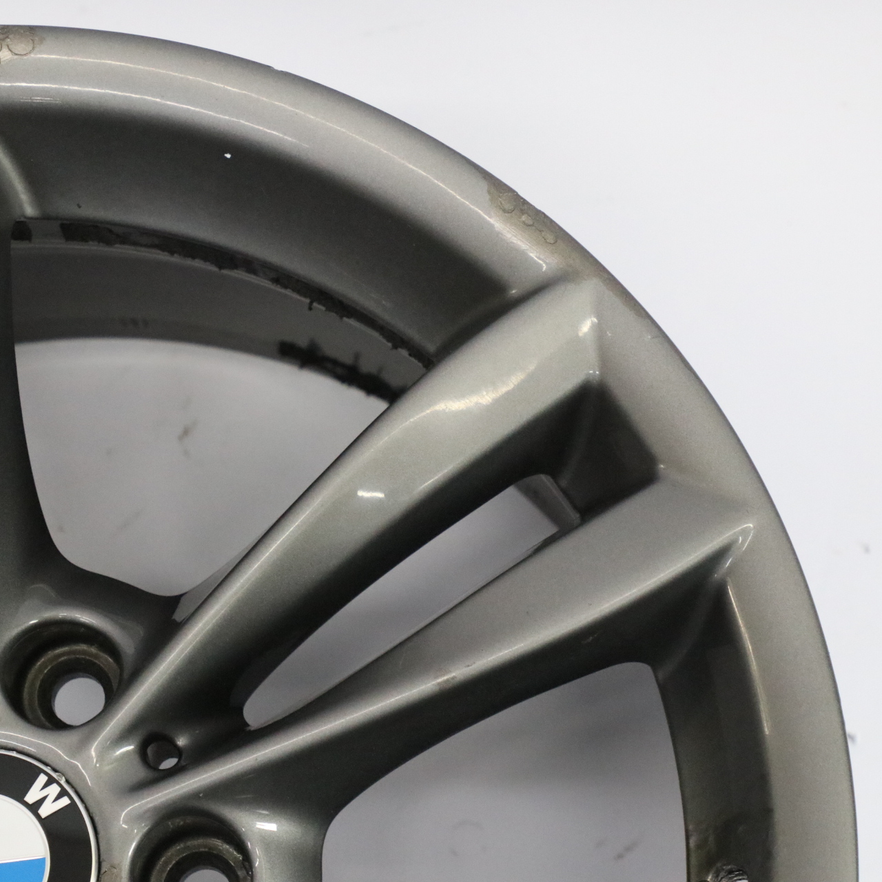 BMW F30 F31 LCI Grau Hinter rad felge 18" V Speiche 658 8,5J ET:47 6866398